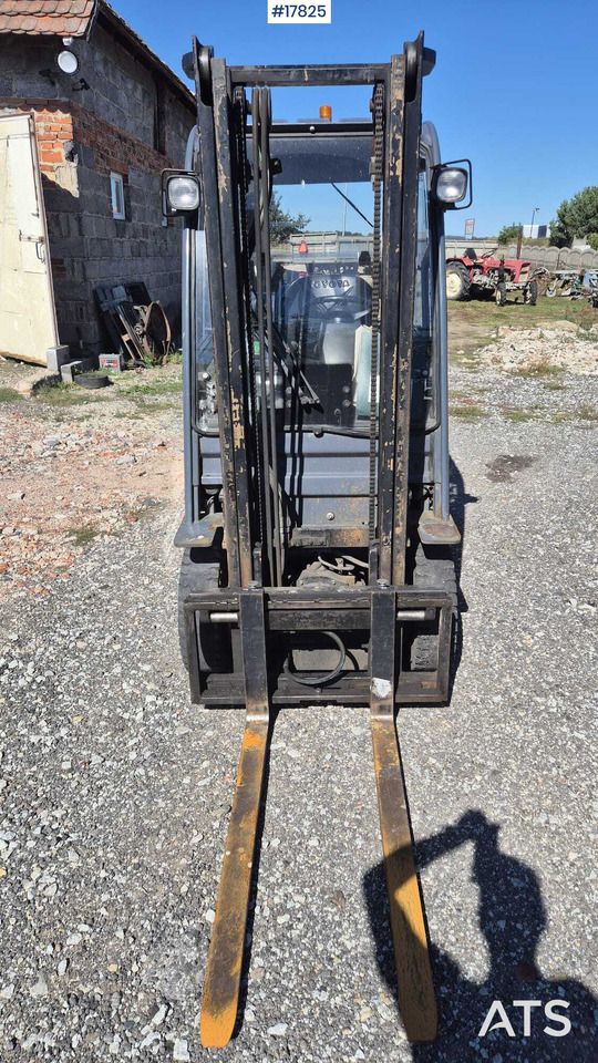 Forklift TOYOTA 02-8FGF15 (2007) - Плински вилушкар: слика 4 Forklift TOYOTA 02-8FGF15 (2007) - Плински вилушкар: слика 4