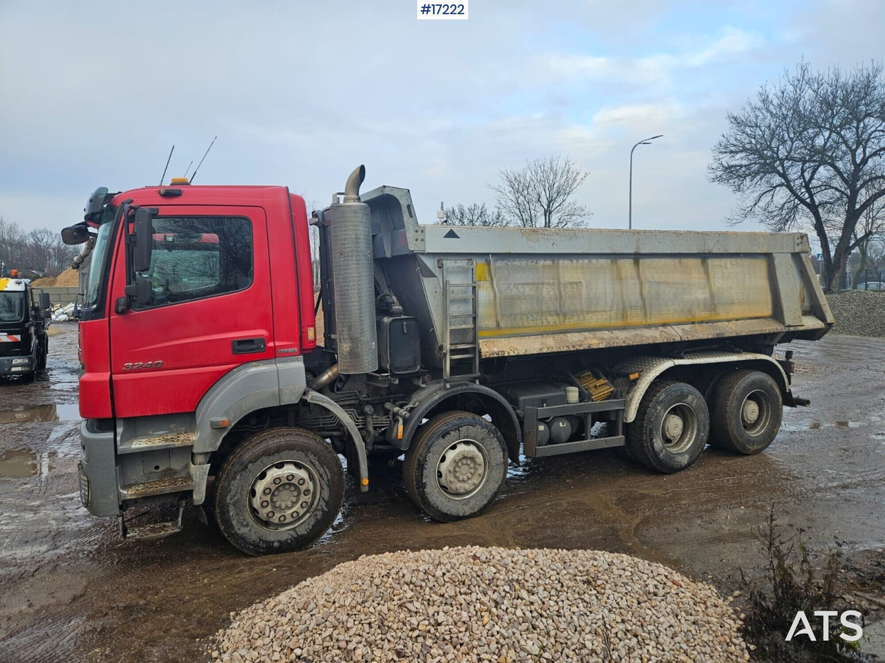 Mercedes-Benz Axor 3240 four-axle tipper (2012) - Кипер: слика 3 Mercedes-Benz Axor 3240 four-axle tipper (2012) - Кипер: слика 3