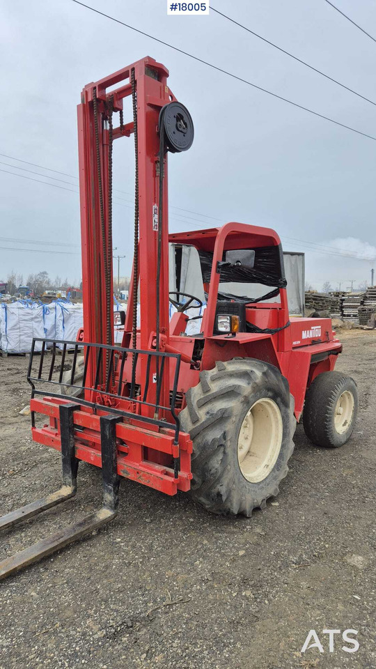 Rough terrain forklift MANITOU MB 30N (1993) - Вилушкар за груб терен: слика 4 Rough terrain forklift MANITOU MB 30N (1993) - Вилушкар за груб терен: слика 4