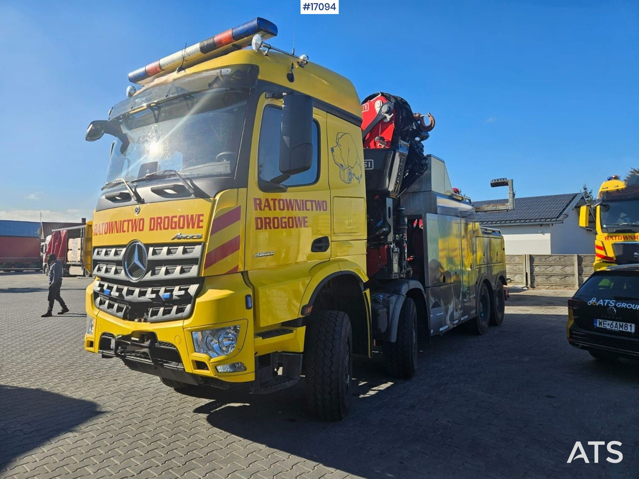 Specjalistyczny pojazd ratunkowy Mercedes Benz Arocs 4853 8x8 (2021) - Камион за влечење: слика 1 Specjalistyczny pojazd ratunkowy Mercedes Benz Arocs 4853 8x8 (2021) - Камион за влечење: слика 1