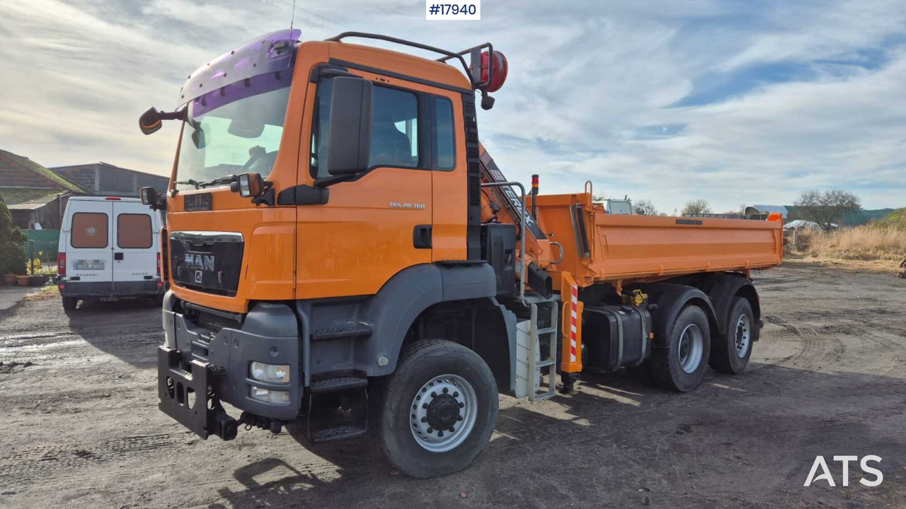 Tipper/sand spreader with HDS - MAN TGS 28.360 6x4 (2008) - Кипер, Камион со кран: слика 1 Tipper/sand spreader with HDS - MAN TGS 28.360 6x4 (2008) - Кипер, Камион со кран: слика 1