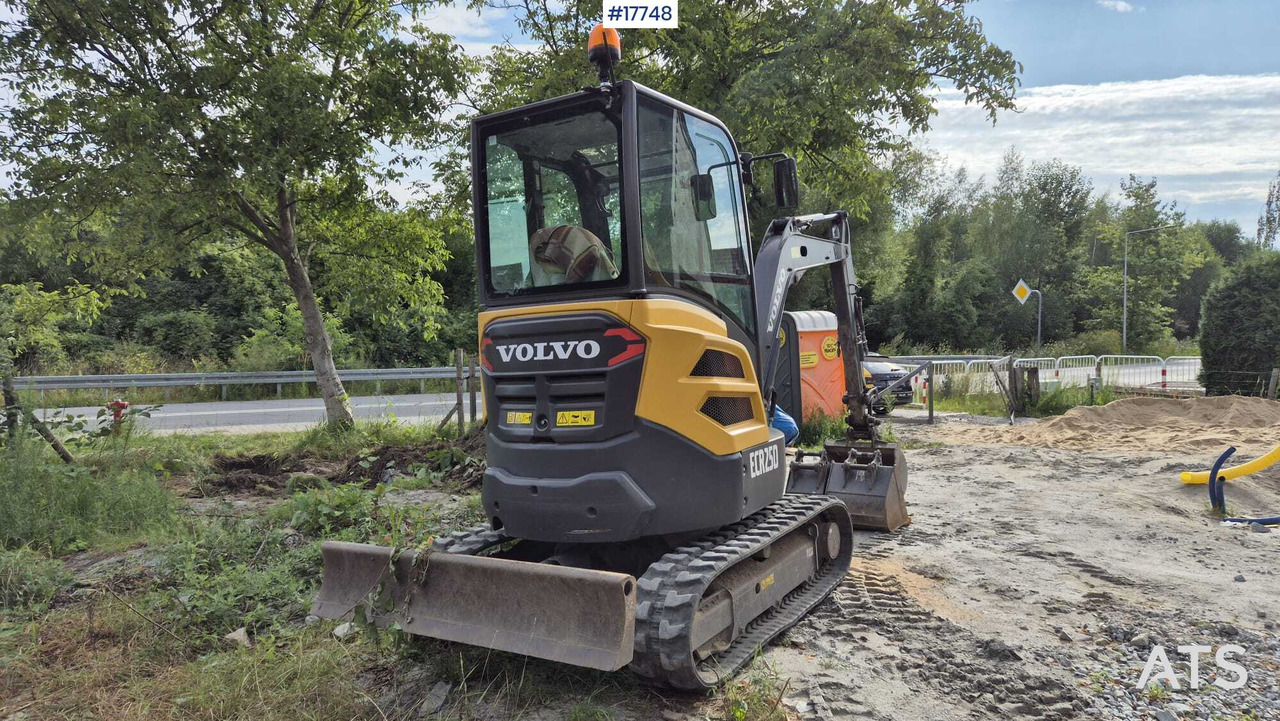 VOLVO ECR25D Mini Crawler Excavator (2021) - Мини багер: слика 5 VOLVO ECR25D Mini Crawler Excavator (2021) - Мини багер: слика 5