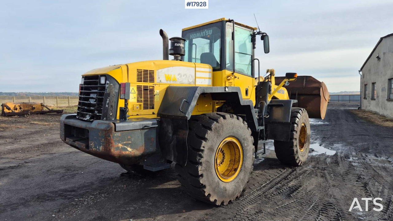 Wheel loader KOMATSU WA320-5H (2005) - Натоварувач на тркала: слика 5 Wheel loader KOMATSU WA320-5H (2005) - Натоварувач на тркала: слика 5