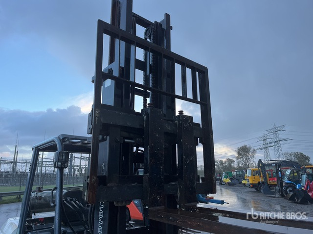 2002 Toyota 02-7FDA50 Heftruck - Дизел вилушкар: слика 5 2002 Toyota 02-7FDA50 Heftruck - Дизел вилушкар: слика 5