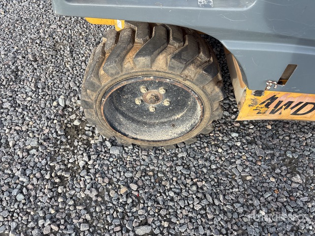 2008 Haulotte COMPACT 12DX 4x4 Diesel Scissor Lift - Кревач ножица: слика 5 2008 Haulotte COMPACT 12DX 4x4 Diesel Scissor Lift - Кревач ножица: слика 5