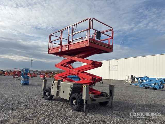 2008 Haulotte H12SX 4x4 Diesel Scissor Lift - Кревач ножица: слика 3 2008 Haulotte H12SX 4x4 Diesel Scissor Lift - Кревач ножица: слика 3