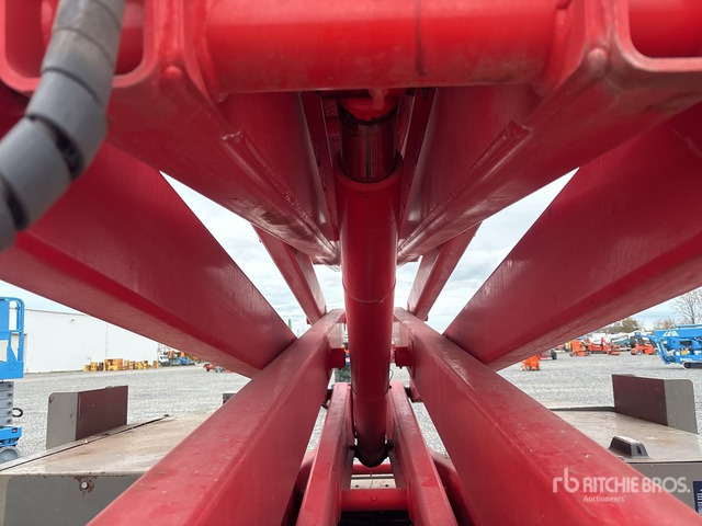 2008 Haulotte H15SX 4x4 Diesel Scissor Lift - Кревач ножица: слика 5 2008 Haulotte H15SX 4x4 Diesel Scissor Lift - Кревач ножица: слика 5