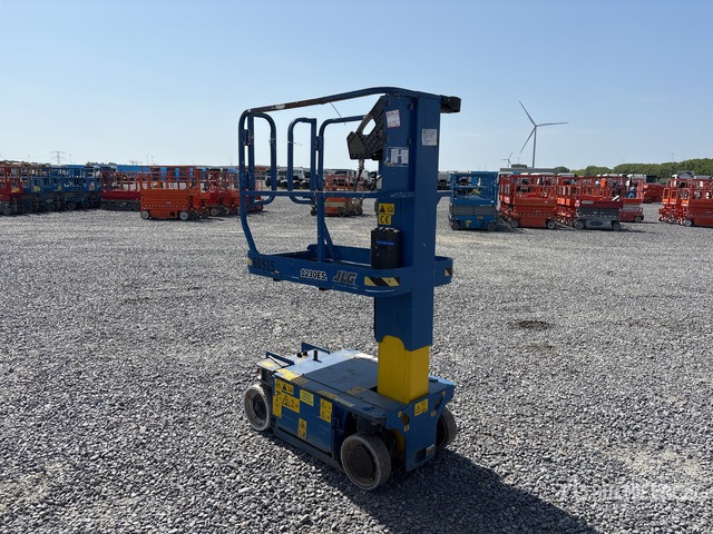 2008 JLG 1230ES Vertical Mast Lift - Вертикален јарболски подигнувач: слика 2 2008 JLG 1230ES Vertical Mast Lift - Вертикален јарболски подигнувач: слика 2