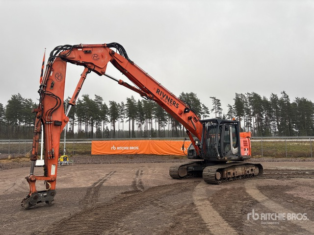2009 Hitachi ZX225USR-3 Tracked Excavator - Багер за уривање: слика 3 2009 Hitachi ZX225USR-3 Tracked Excavator - Багер за уривање: слика 3