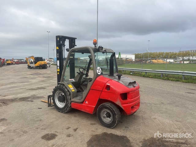 2010 Manitou MSI 25 T 2500 kg 4x2 Rough Terrain Forklift - Вилушкар за груб терен: слика 4 2010 Manitou MSI 25 T 2500 kg 4x2 Rough Terrain Forklift - Вилушкар за груб терен: слика 4
