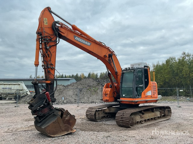 2012 Doosan DX235LCR Rupsgraafmachine - Багер гасеничар: слика 3 2012 Doosan DX235LCR Rupsgraafmachine - Багер гасеничар: слика 3