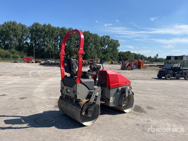 2014 Ammann ARX26 Double Drum Roller - Ваљак за пат: слика 3 2014 Ammann ARX26 Double Drum Roller - Ваљак за пат: слика 3