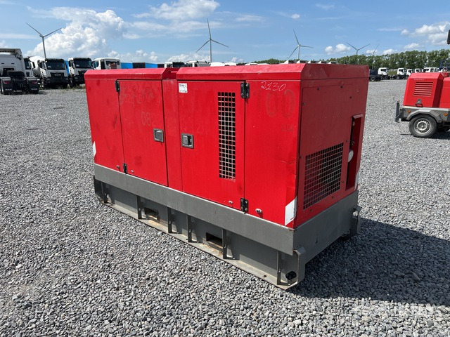 2015 Atlas Copco QAS100 100 KvA Generator Set - Генераторска поставка: слика 1 2015 Atlas Copco QAS100 100 KvA Generator Set - Генераторска поставка: слика 1