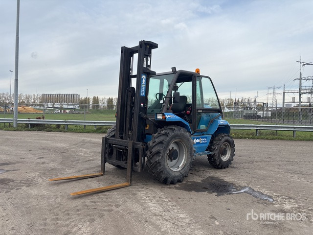 2015 Manitou M30-4 4x4 Rough Terrain Forklift - Вилушкар за груб терен: слика 1 2015 Manitou M30-4 4x4 Rough Terrain Forklift - Вилушкар за груб терен: слика 1