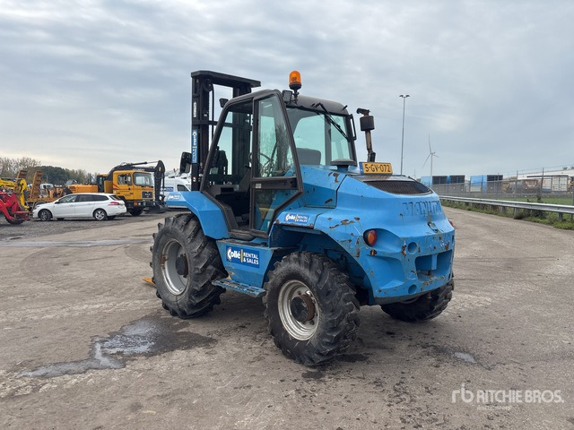 2015 Manitou M30-4 4x4 Rough Terrain Forklift - Вилушкар за груб терен: слика 4 2015 Manitou M30-4 4x4 Rough Terrain Forklift - Вилушкар за груб терен: слика 4