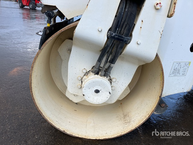 2016 Ammann ARX26 Dubbele trommelwals - Ваљак за пат: слика 5 2016 Ammann ARX26 Dubbele trommelwals - Ваљак за пат: слика 5