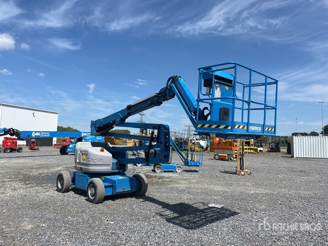 2016 Genie Z-45/25J 2WD Electric Articulating Boom Lift - Дигачка зглобна платформа: слика 3 2016 Genie Z-45/25J 2WD Electric Articulating Boom Lift - Дигачка зглобна платформа: слика 3