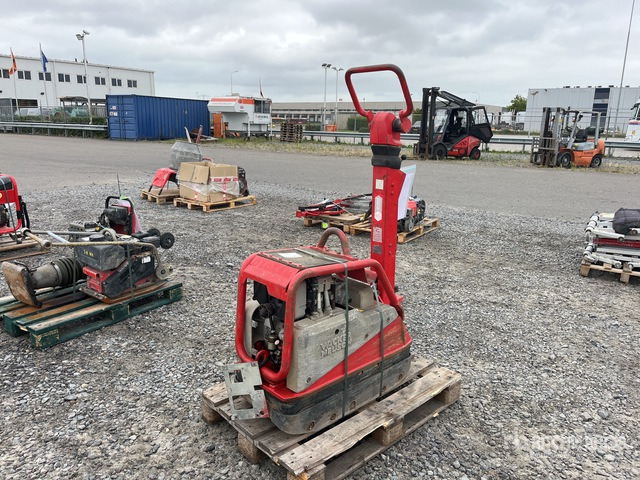 2017 Wacker Neuson DPU4545Hech Vibratory Plate Compactor - Вибрациска плоча: слика 1 2017 Wacker Neuson DPU4545Hech Vibratory Plate Compactor - Вибрациска плоча: слика 1