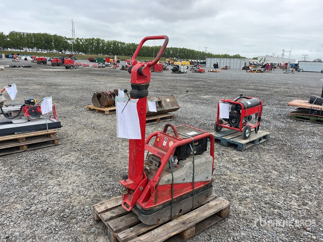 2017 Wacker Neuson DPU4545Hech Vibratory Plate Compactor - Вибрациска плоча: слика 3 2017 Wacker Neuson DPU4545Hech Vibratory Plate Compactor - Вибрациска плоча: слика 3