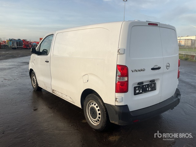 2022 Opel Vivaro Passenger Van - Минибус, Патничко комбе: слика 3 2022 Opel Vivaro Passenger Van - Минибус, Патничко комбе: слика 3