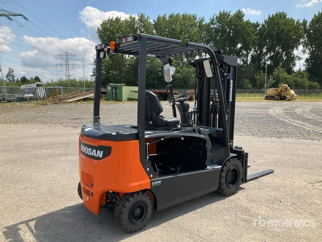 2024 Doosan B35X-7 PLUS (Unused) Electric Forklift - Електричен вилушкар: слика 4 2024 Doosan B35X-7 PLUS (Unused) Electric Forklift - Електричен вилушкар: слика 4