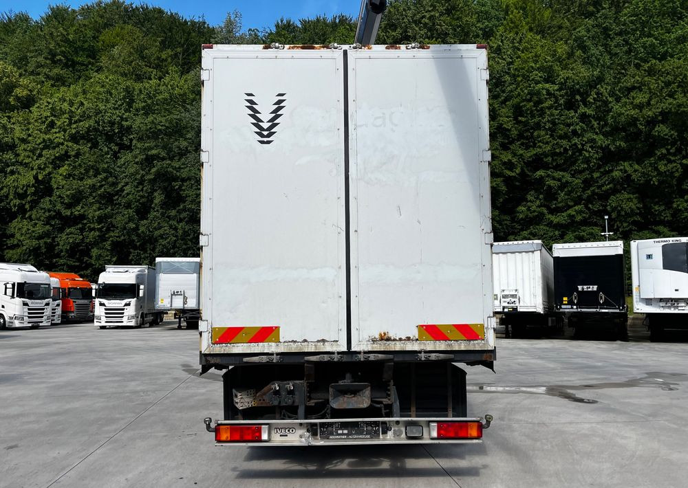 Камион влекач Iveco Stralis 360 // HIAB 144 E4 HIDUO + Radio // Zabudowa 6m // Oś podnoszona: слика 18 Камион влекач Iveco Stralis 360 // HIAB 144 E4 HIDUO + Radio // Zabudowa 6m // Oś podnoszona: слика 18