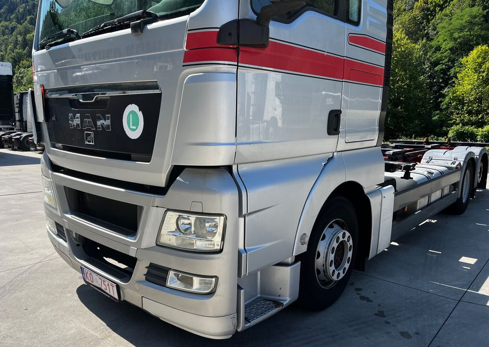 MAN TGX 18.480 // Euro 5 // 6x2 // BDF // Cały na poduszkach // Automat // - Камион со кабинска шасија: слика 5 MAN TGX 18.480 // Euro 5 // 6x2 // BDF // Cały na poduszkach // Automat // - Камион со кабинска шасија: слика 5