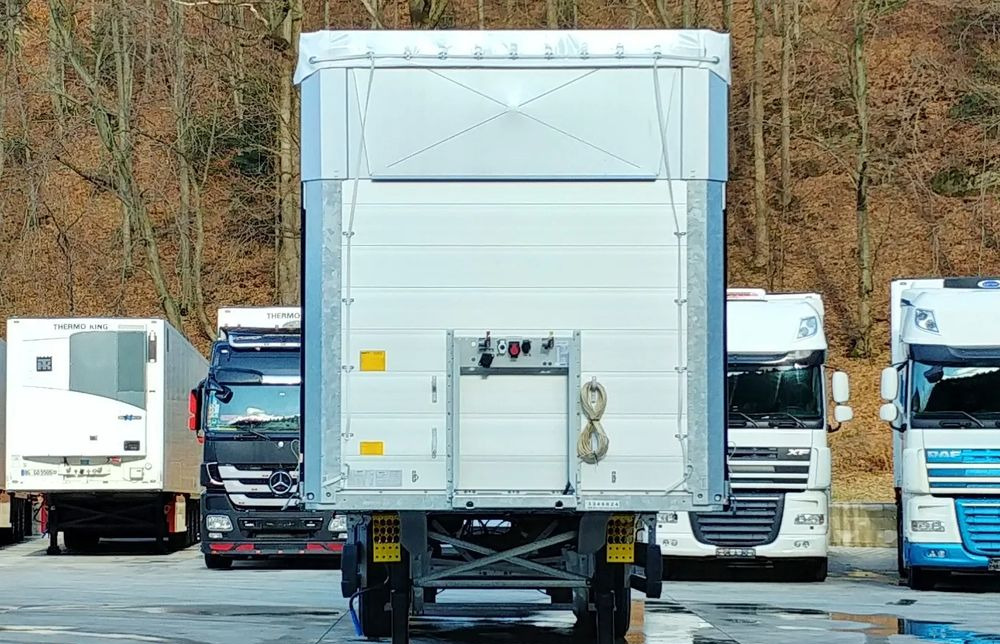 Schmitz Cargobull VARIOS - Полуприколка со церада: слика 4 Schmitz Cargobull VARIOS - Полуприколка со церада: слика 4