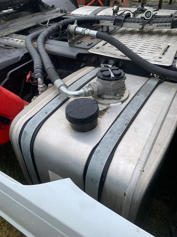 Daf Superspacecab XF 530FT - Камион влекач: слика 4 Daf Superspacecab XF 530FT - Камион влекач: слика 4