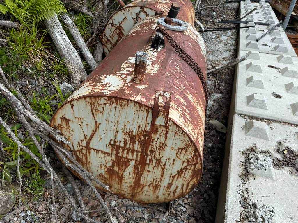 Annet Diesel tank 1000 liter - Резервоар за складирање: слика 4 Annet Diesel tank 1000 liter - Резервоар за складирање: слика 4