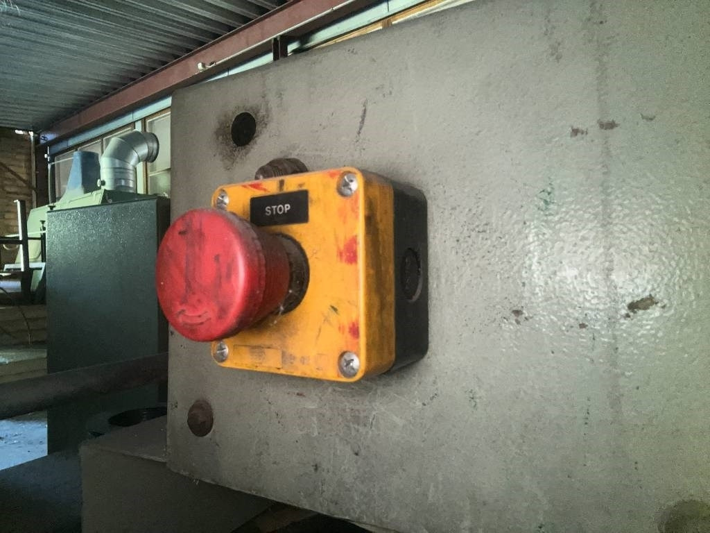 Annet SCM M3 Automatic multiblade rip saw - Машина за обработка на дрво: слика 4 Annet SCM M3 Automatic multiblade rip saw - Машина за обработка на дрво: слика 4