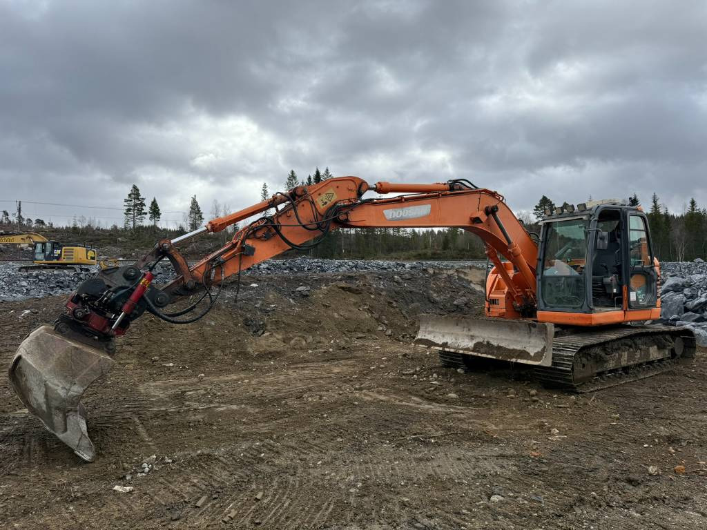 Doosan DX 140 LCR - Багер гасеничар: слика 1 Doosan DX 140 LCR - Багер гасеничар: слика 1