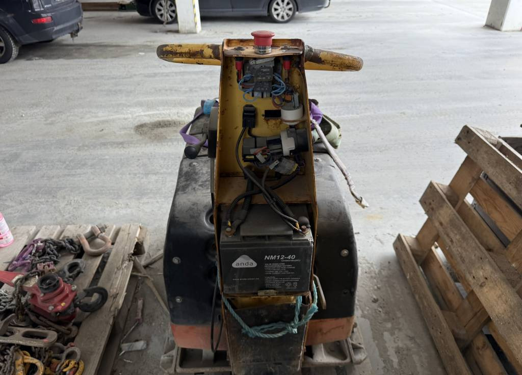 Dynapac LH 700 - Вибрациска плоча: слика 3 Dynapac LH 700 - Вибрациска плоча: слика 3