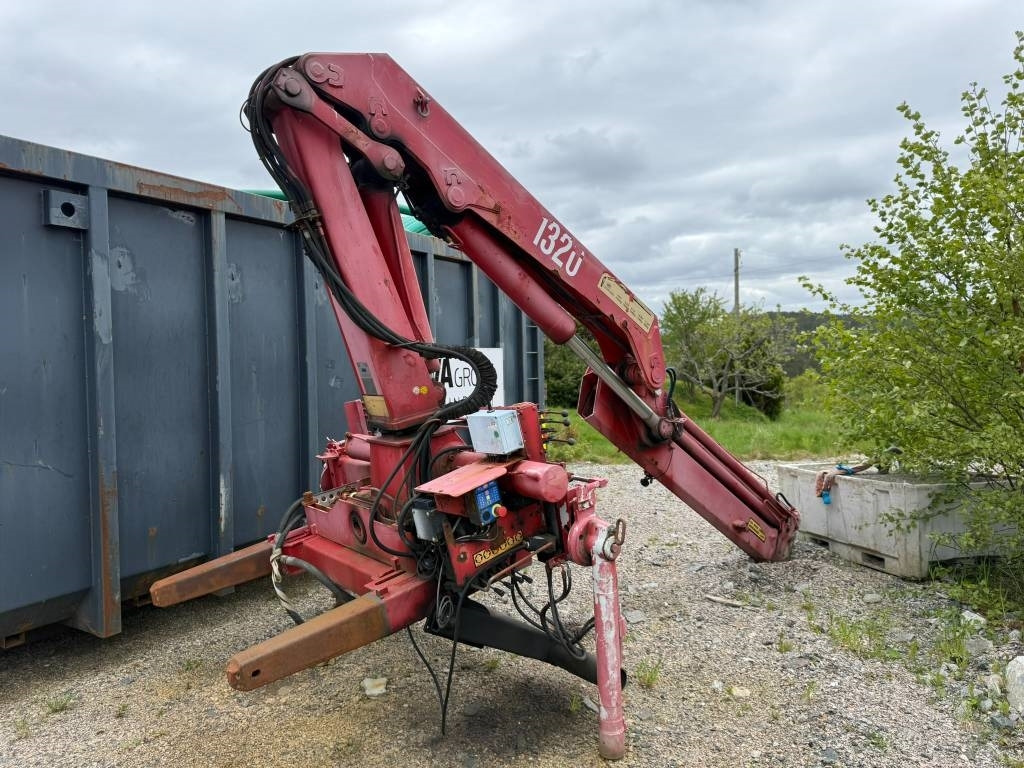 HMF 1323 K4D kran 13tm - Кран за натоварување: слика 1 HMF 1323 K4D kran 13tm - Кран за натоварување: слика 1