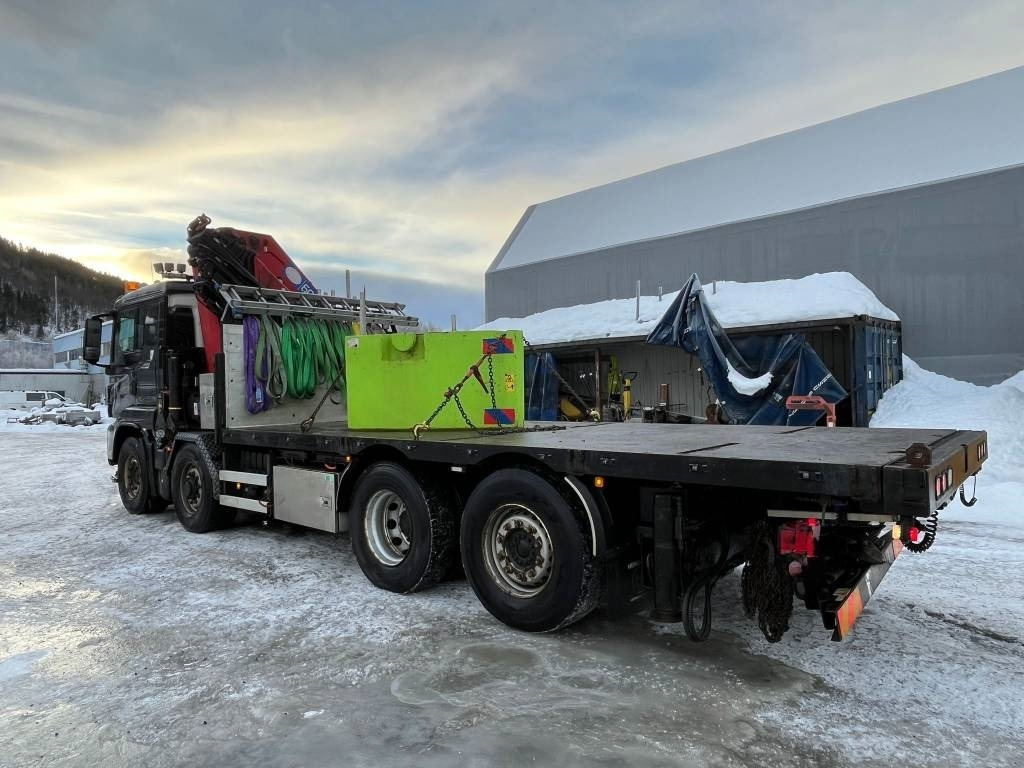 MAN TGS 35.480 8x4 60 tm HMF crane - Камион со кран: слика 2 MAN TGS 35.480 8x4 60 tm HMF crane - Камион со кран: слика 2