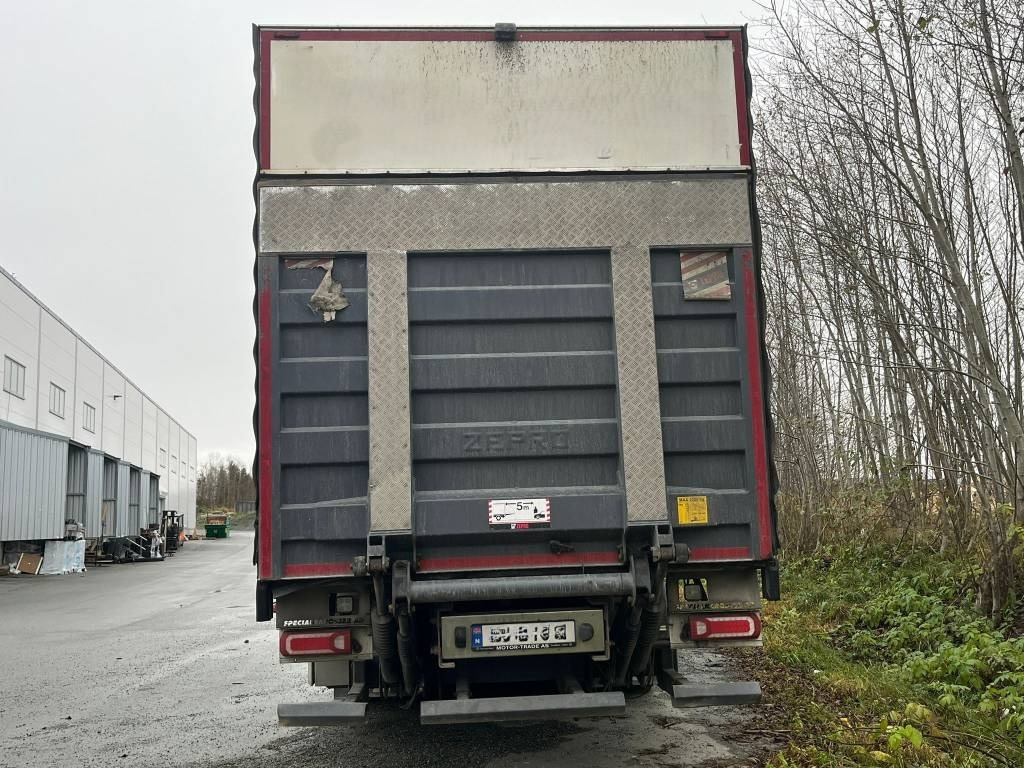 Mercedes-Benz Actros 2546 6x2 - Камион сандучар: слика 4 Mercedes-Benz Actros 2546 6x2 - Камион сандучар: слика 4