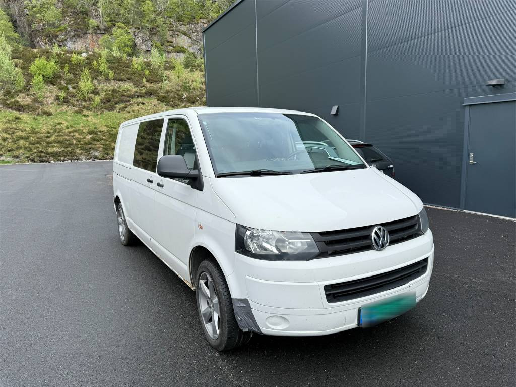 Volkswagen Transporter 4x4 - Товарно комбе: слика 1 Volkswagen Transporter 4x4 - Товарно комбе: слика 1