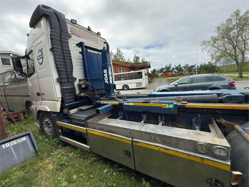 Volvo FH 540 - Камион со кука за подигање: слика 4 Volvo FH 540 - Камион со кука за подигање: слика 4