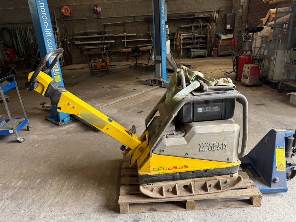 Wacker Neuson DPU 6555 HE - Вибрациска плоча: слика 3 Wacker Neuson DPU 6555 HE - Вибрациска плоча: слика 3