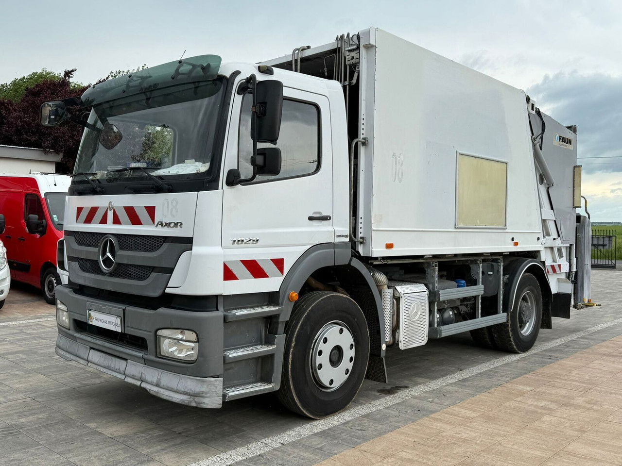 Mercedes-Benz Axor 1829 Faun VR3 TR2 - Камион за ѓубре: слика 3 Mercedes-Benz Axor 1829 Faun VR3 TR2 - Камион за ѓубре: слика 3