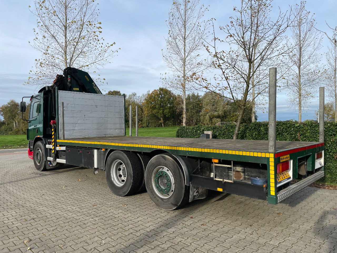 DAF CF 75.310 With Palfinger PK20002 crane - Камион со платформа, Камион со кран: слика 4 DAF CF 75.310 With Palfinger PK20002 crane - Камион со платформа, Камион со кран: слика 4