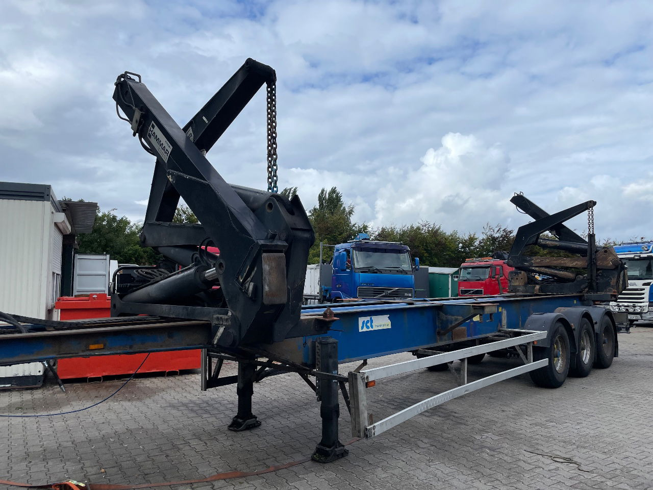 Hammar 151 HS side loader - Транспортер на контејнер/ Полуприколка со променливо тело: слика 1 Hammar 151 HS side loader - Транспортер на контејнер/ Полуприколка со променливо тело: слика 1