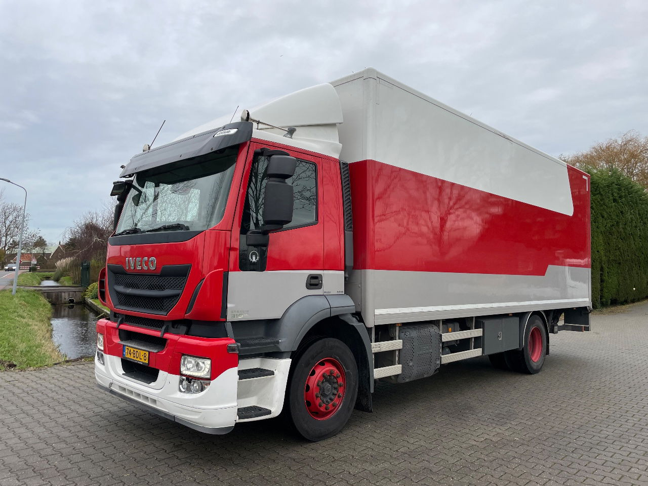 Iveco Stralis 310 Holland truck, excellent condition - Камион сандучар: слика 1 Iveco Stralis 310 Holland truck, excellent condition - Камион сандучар: слика 1