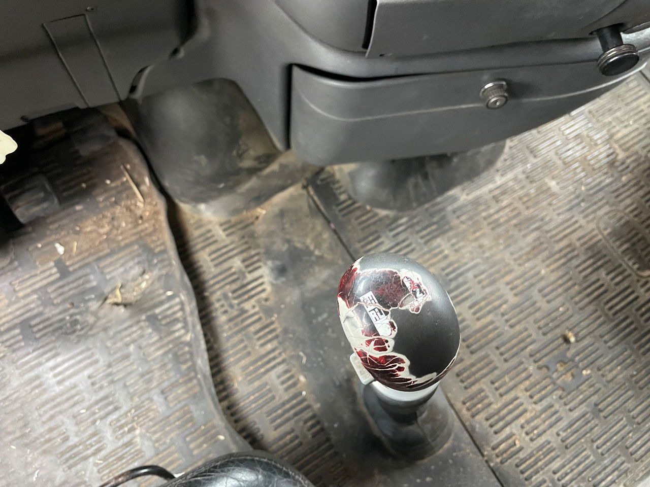 Камион влекач Scania T164-580 V8 Torpedo: слика 14