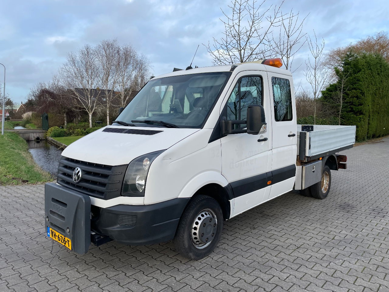 Volkswagen Crafter 46 dubbele cabine - Комбе со отворен сандак: слика 1 Volkswagen Crafter 46 dubbele cabine - Комбе со отворен сандак: слика 1