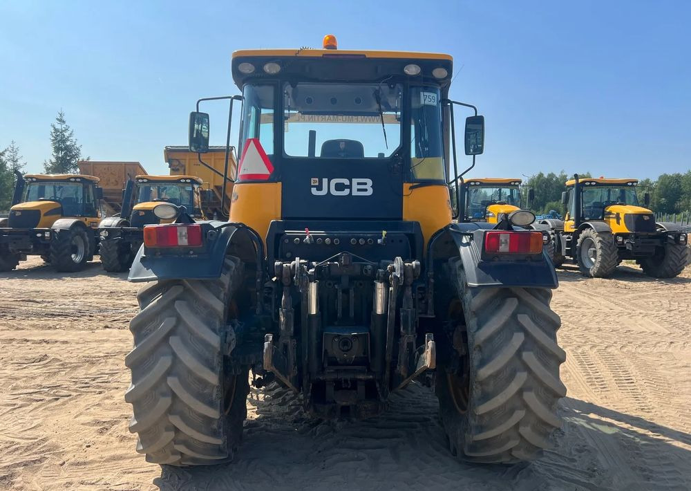 JCB FASTRAC 3230 XTRA - Трактор: слика 4 JCB FASTRAC 3230 XTRA - Трактор: слика 4