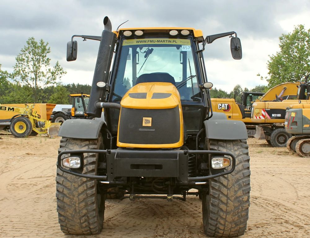 JCB Fastrac 2155 - Трактор: слика 2 JCB Fastrac 2155 - Трактор: слика 2