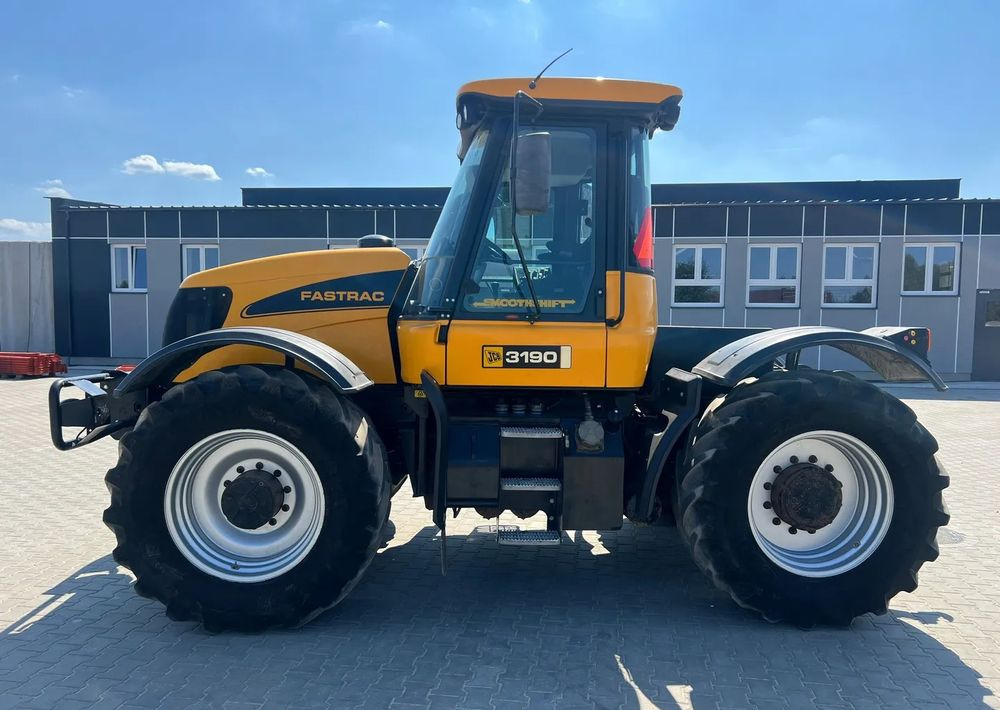 JCB Fastrac 3190 - Трактор: слика 2 JCB Fastrac 3190 - Трактор: слика 2