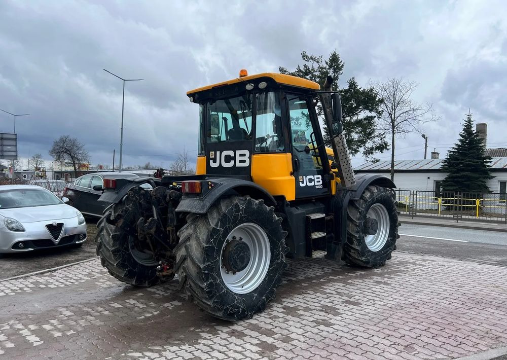 JCB Fastrac 3200 - Трактор: слика 5 JCB Fastrac 3200 - Трактор: слика 5
