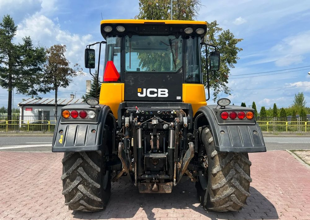 JCB JCB Fastrac 3230 Xtra - Трактор: слика 4 JCB JCB Fastrac 3230 Xtra - Трактор: слика 4